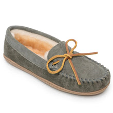Load image into Gallery viewer, Minnetonka Sheepskin Hardsole Moc - Womens Slippers
