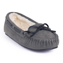 Load image into Gallery viewer, Minnetonka Cally - Women's Slipper