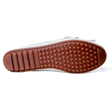 Load image into Gallery viewer, Minnetonka Ziigwan Waabigwan Moc Leather - Womens Moccasin