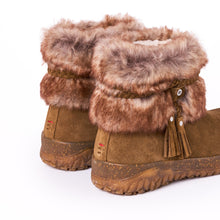 Load image into Gallery viewer, Minnetonka Everett 2 - Women's Boots
