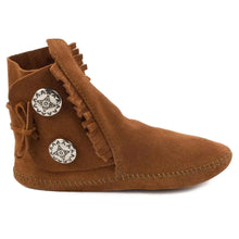 Load image into Gallery viewer, Minnetonka Two Button Softsole Boot - Mens Boots