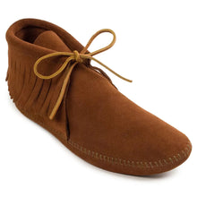 Load image into Gallery viewer, Minnetonka Classic Fringe Softsole Boot - Mens Boots