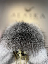 Load image into Gallery viewer, Genuine Silver Fox Fur Genuine Leather Hat
