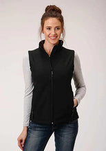 Load image into Gallery viewer, Roper Softshell Vest with Fleece Lining (Black) - Women's Vest