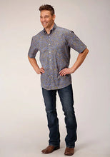 Load image into Gallery viewer, Roper 1556 Valley Paisley (Brown) - Men's Short Sleeve Shirt