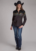 Load image into Gallery viewer, Roper 2121 Bullriders Border (Black) - Women's Western Shirt