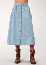 Load image into Gallery viewer, Roper 1789 Long Denim (Blue) - Women's Skirt