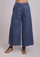 Load image into Gallery viewer, Roper 2990 Solid Denim (Blue) - Women's Palazzo Pants