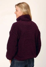 Load image into Gallery viewer, Roper Cropped Polar Fleece Pullover (Wine) - Women's Fleece Pullover