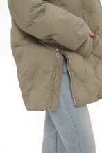 Load image into Gallery viewer, Insulated Bio-Down Jacket