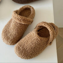 Load image into Gallery viewer, 🩴 Women’s Closed-Toe Fleece-Lined Thickened Two-Way Wear Slippers