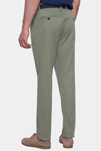 Load image into Gallery viewer, The Timeless Chino (Olive)