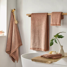 Load image into Gallery viewer, Elevate Your Daily Shower Routine with the Casaluna™ Organic Texture Bath Towel