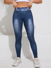 Load image into Gallery viewer, Women's Butt-Lifting Outerwear Leggings – Breathable Slim Fit Pants