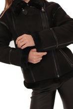 Load image into Gallery viewer, Faux Shearling Jacket