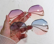 Load image into Gallery viewer, Fashion Gradient Women and Girls Modern Hexagon Metal Sunglasses For Summer In Elegant Retro Post Modern Style With UV400 Protection
