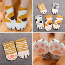 Load image into Gallery viewer, 1 pair New Lady Girls Summer Winter Candy Color Kawaii Cute Socks Cartoon Cute Cats Paw Kitty Claws Ankle Short Socks Cute Paw Casual Ankle Socks For Men And Women
