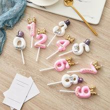 Load image into Gallery viewer, 1 Pcs Number 0-9 Birthday Candle Number One Birthday Gold Number Candles Party Celebration Baby Showers Happy Birthday Cake Candles for Kids Adult Wedding/ Party Crown Candle Cake Decoration Tools