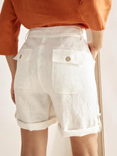 Load image into Gallery viewer, Linen Button-Fly Quarter Shorts LUCY