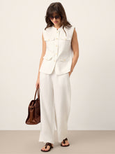 Load image into Gallery viewer, 100% Linen Four-Pocket Tailored Sleeveless Vest COSIMA
