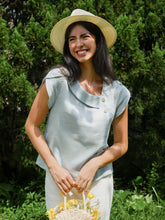 Load image into Gallery viewer, 100% Linen Crescent Collar Flutter Sleeve Top FARA