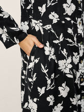 Load image into Gallery viewer, 100% Linen Floral Printed Gathered Maxi Dress ELODIE