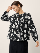 Load image into Gallery viewer, 100% Linen Floral Printed Gathered Pullover Top AMIYA