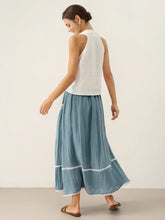 Load image into Gallery viewer, 100% Linen Halter Neck Tie-Front Crop Top FAYE