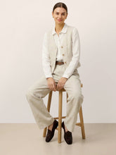 Load image into Gallery viewer, 100% Linen V-Neck Buttoned Closure Vest DELIA