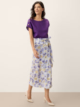 Load image into Gallery viewer, 100% Linen Round Neck Button Detail Top ISABELLE