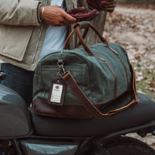 Load image into Gallery viewer, Weekender Bag