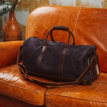 Load image into Gallery viewer, Weekender Bag