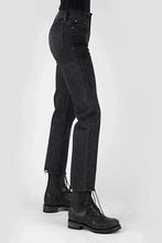Load image into Gallery viewer, Stetson 915 High Rise Straight Crop (Black) - Women's Jeans