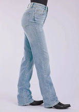 Load image into Gallery viewer, Stetson 915 High Rise Straight Fit (Light Wash) - Women's Jeans