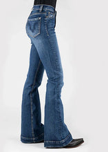 Load image into Gallery viewer, Stetson 921 High Waist Flare Fit Navy Pocket (Dark Wash) - Women's Jeans