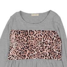 Load image into Gallery viewer, Leopard Panel Shirred Bottom Sweater