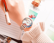 Load image into Gallery viewer, Womens Watches With Decoupage Flower Patterns And Details Of Large Roman Numbers