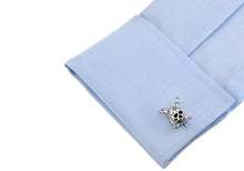 Load image into Gallery viewer, Skull & Swords Cufflinks