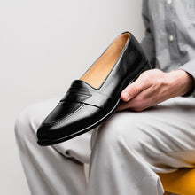 Load image into Gallery viewer, 15-203-BLK SAVANNAH Calfskin Penny Loafer, Black