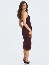 Load image into Gallery viewer, Pluma Maroon Halter Faux-Fur Trimmed Midi Dress