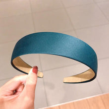 Load image into Gallery viewer, 1PC Plastic Fashion Canvas Wide Headband Hair Band Headwear Bezel Hair Accessories For Woman Satin Covered Resin Hairbands Gorgeous Hair Accessories For Women