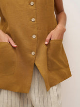 Load image into Gallery viewer, 100% Linen Arc-Placket Button-Front Vest ELFRIDA