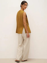 Load image into Gallery viewer, 100% Linen Arc-Placket Button-Front Vest ELFRIDA