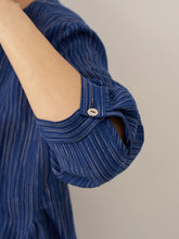 Load image into Gallery viewer, 100% Linen Round Neck Artistic Stripe Top FLORENCE