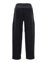 Load image into Gallery viewer, Moncler Men Black Pants With Insert Details And Logo Patch On The Front In Cotton And Tech Fabric Blend Man