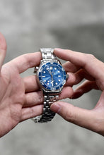 Load image into Gallery viewer, Mod Seamaster Silver Blue
