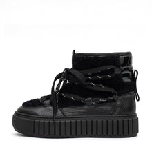 Load image into Gallery viewer, Noir Urban Shearling Boot