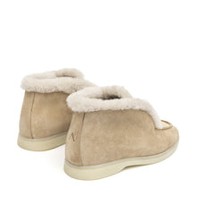 Load image into Gallery viewer, Norwood Genuine Shearling Ankle Boots in Beige