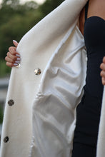 Load image into Gallery viewer, Eco Fur Wool Blend Coat in White