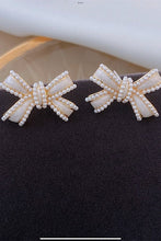 Load image into Gallery viewer, Bow earrings